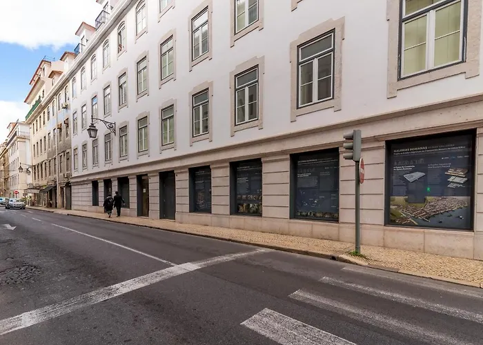 Modern 1bdr In Downtown By Lovelystay Lisboa