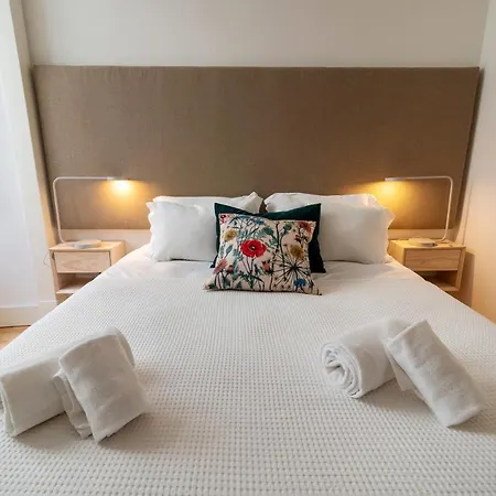 Modern 1bdr In Downtown By Lovelystay Lisbon