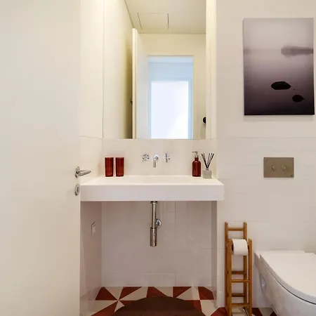 Modern 1bdr In Downtown By Lovelystay * Lissabon