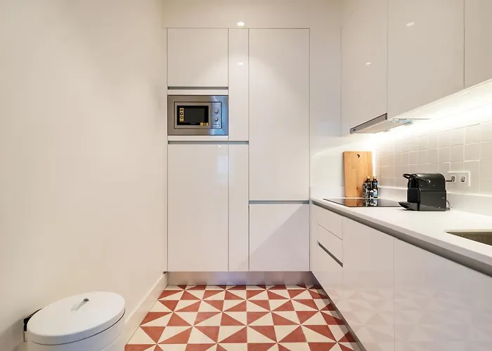 아파트 Modern 1bdr In Downtown By Lovelystay